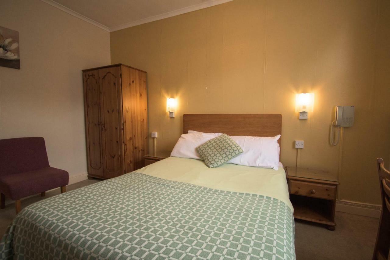 Pinegrove Hotel Καρλάιλ Εξωτερικό φωτογραφία
