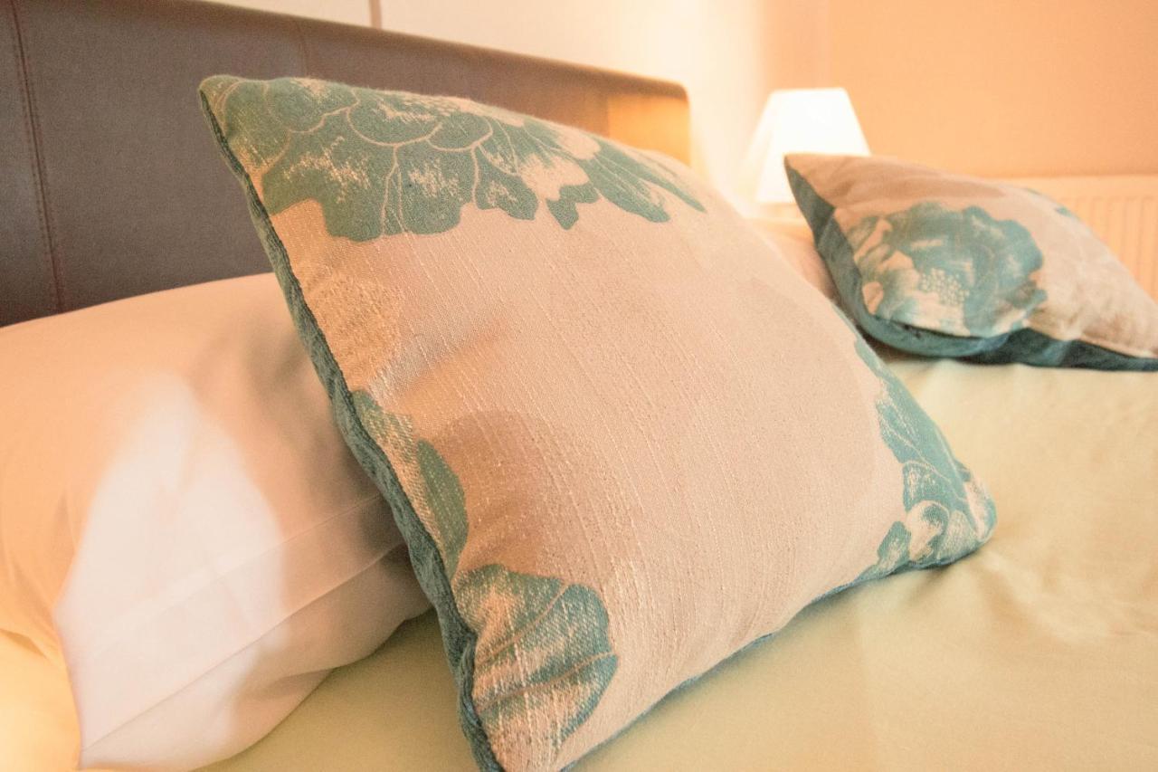Pinegrove Hotel Καρλάιλ Εξωτερικό φωτογραφία